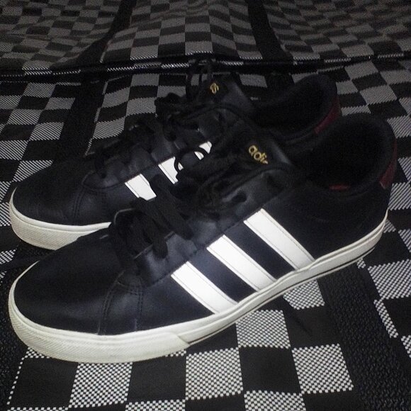Adidas men's leather canvas sneakers - Picture 1 of 4